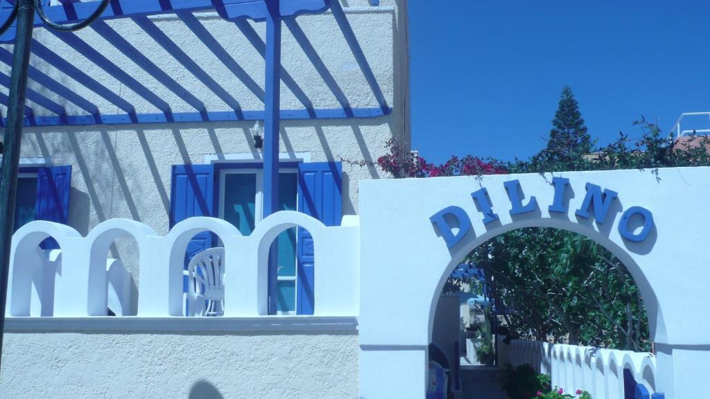 Hotel Dilino Kamari  Exterior photo